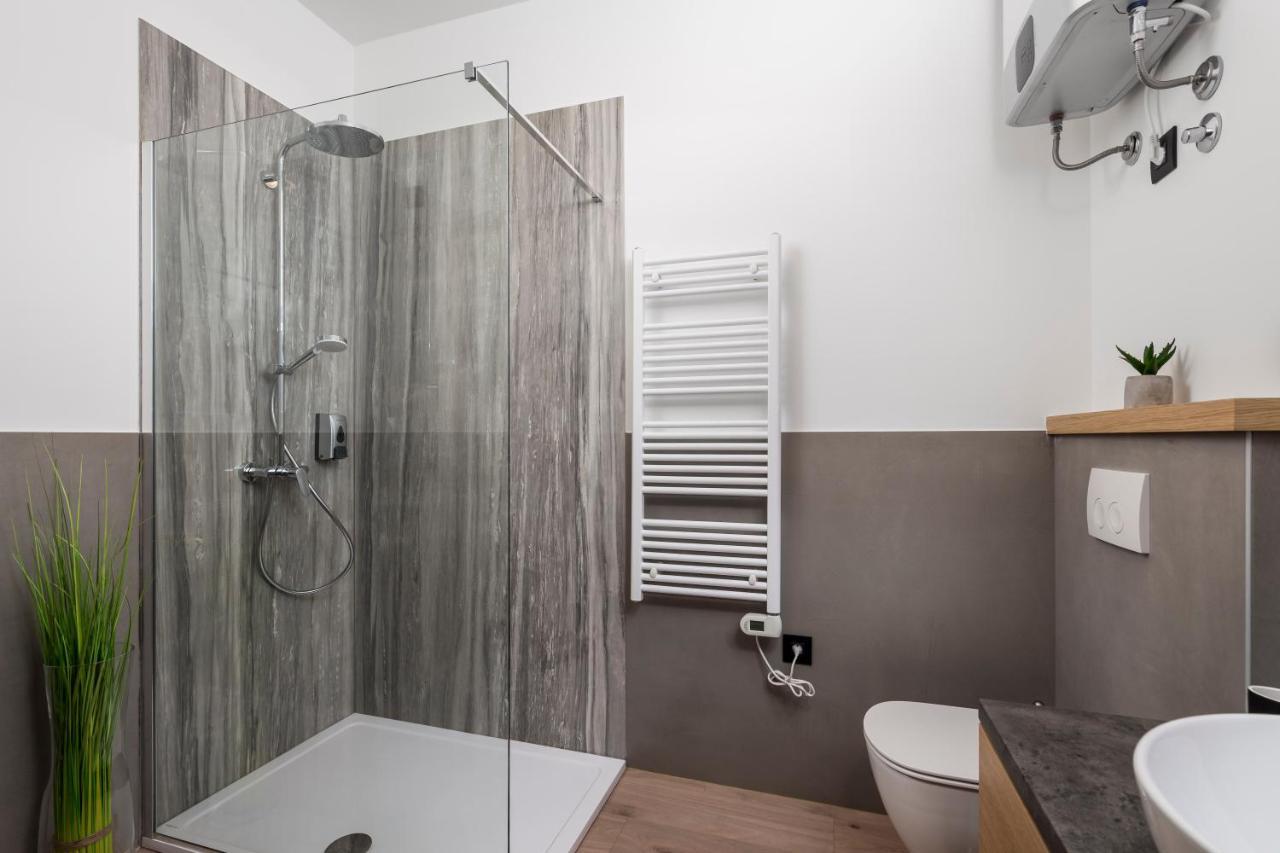Deluxe Apartments "In The Center" Rijeka Exterior photo
